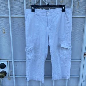 Banana Republic women’s size 10 cargo capris linen/cotton blend W34”XL19”